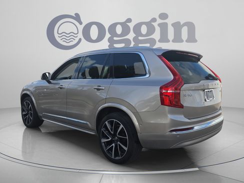 Used 2023 Volvo XC90 B6 Plus w/ Protection Package Premier AWD/4WD image 3