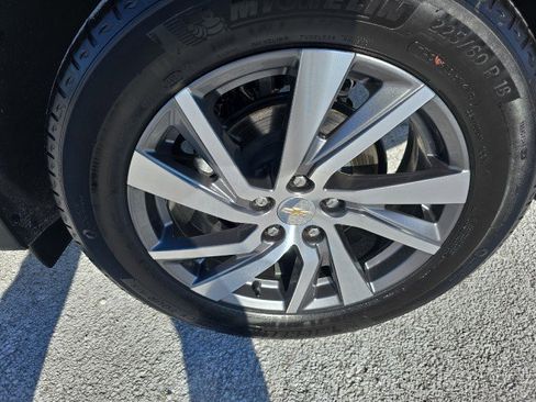 Used 2024 Chevrolet Equinox LT image 11