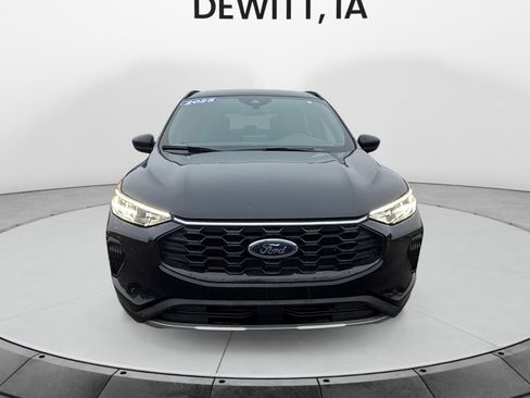 Used 2025 Ford Escape ST-Line AWD/4WD image 8