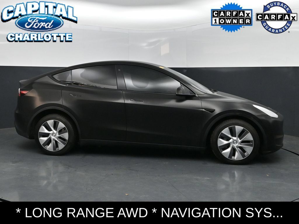 Used 2023 Tesla Model Y Long Range AWD/4WD image 23