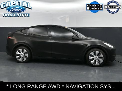Used 2023 Tesla Model Y Long Range AWD/4WD image 23