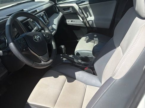 Used 2015 Toyota RAV4 Limited w/ Technology Package FWD image 4