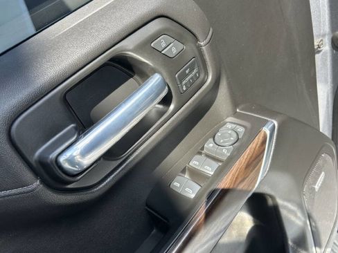 Used 2021 GMC Sierra 1500 SLT w/ SLT Premium Plus Package image 11