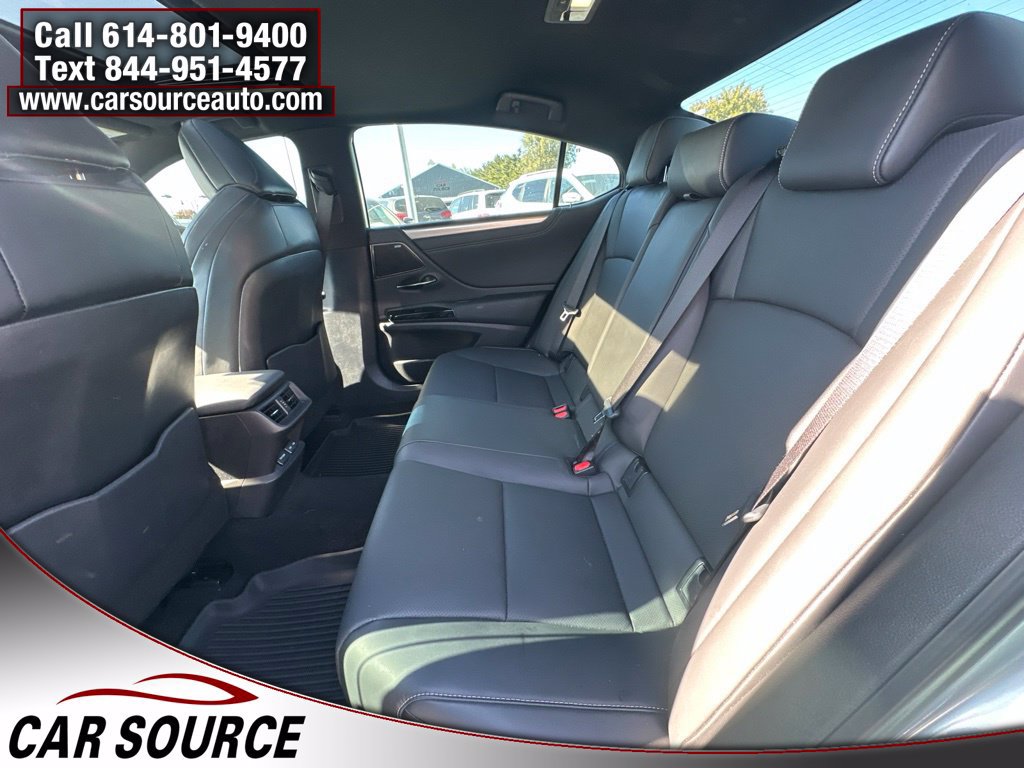 Used 2024 Lexus ES 350 F Sport w/ Accessory Package (Z2) FWD image 19
