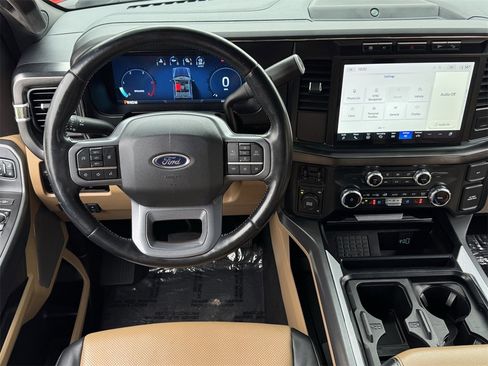 Used 2023 Ford F350 Lariat w/ Chrome Package image 10