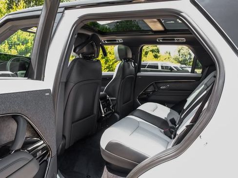 New 2026 Land Rover Range Rover Sport Dynamic SE AWD/4WD image 49