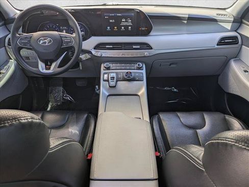 Used 2020 Hyundai Palisade SE AWD/4WD image 16