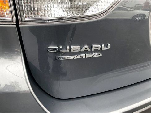 Certified 2024 Subaru Forester Limited image 35