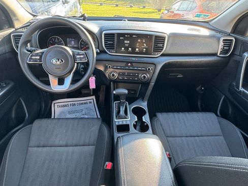 Used 2021 Kia Sportage LX image 15