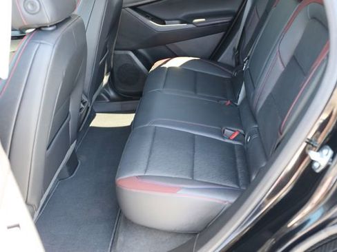 Used 2026 Chevrolet Equinox RS w/ Convenience Package III AWD/4WD image 37