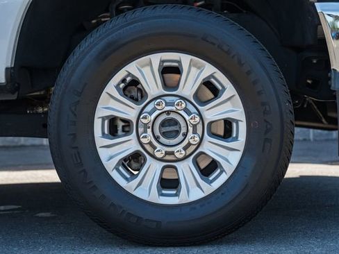 Used 2022 Ford F250 XL w/ STX Appearance Package AWD/4WD image 23