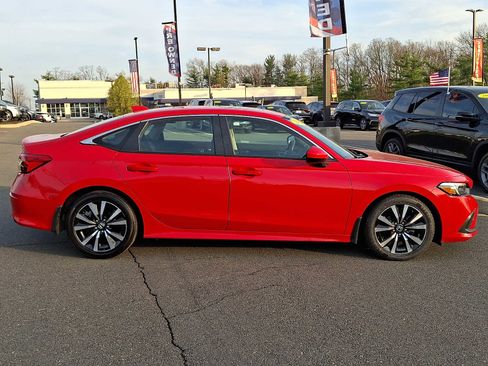 Used 2023 Honda Civic EX image 7
