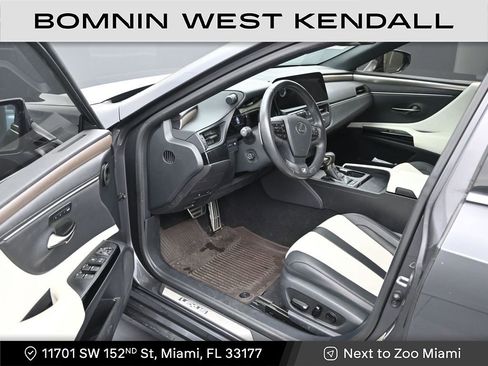 Used 2023 Lexus ES 350 F Sport w/ Accessory Package (Z2) image 10