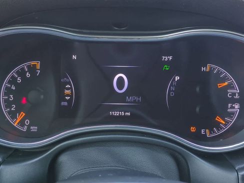 Used 2020 Jeep Grand Cherokee Altitude image 35