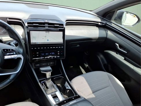 Used 2023 Hyundai Santa Cruz SEL Premium AWD/4WD image 19
