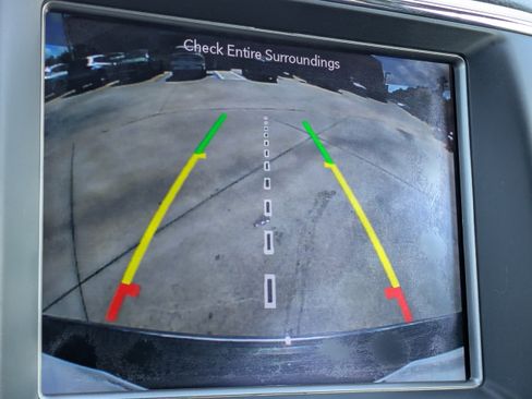 Used 2018 Jeep Grand Cherokee Limited image 29