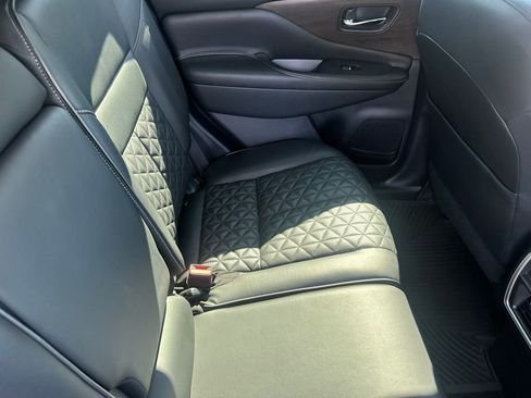 Used 2019 Nissan Murano Platinum w/ Cargo Package image 19