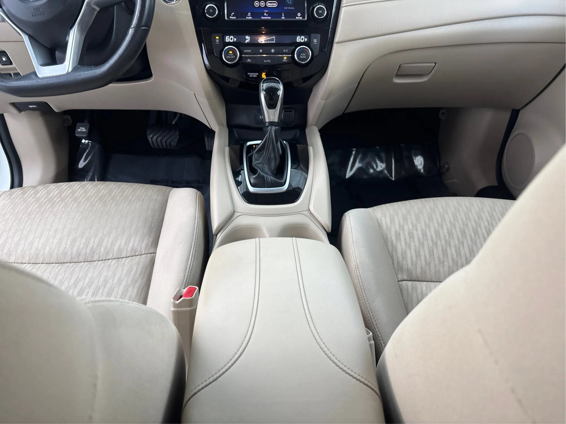 Used 2018 Nissan Rogue SV AWD/4WD image 22