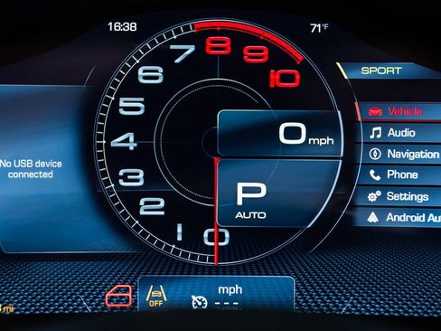 Used 2026 Ferrari Roma Spider RWD image 31