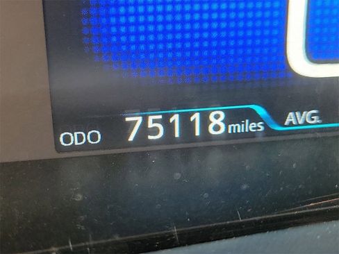 Used 2020 Toyota Prius LE w/ Carpet Mat Package image 22