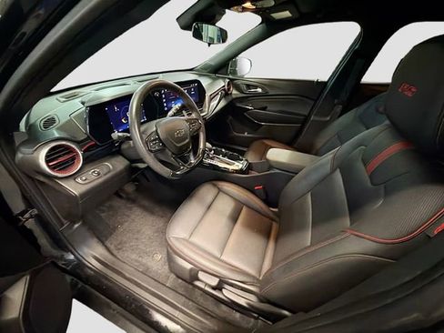 Used 2024 Chevrolet Trax RS w/ Driver Confidence Package image 20