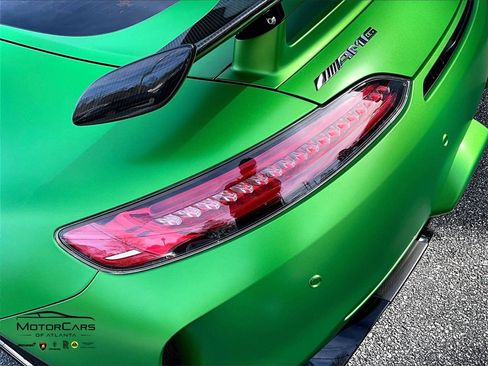 Used 2018 Mercedes-Benz AMG GT R image 22