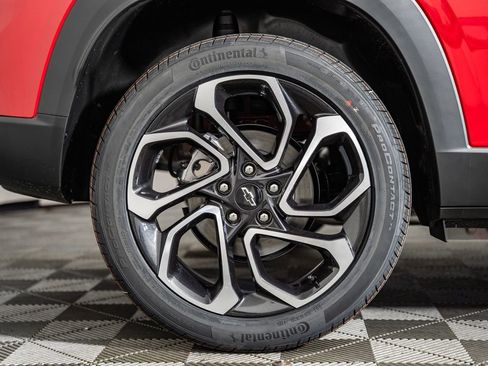 New 2026 Chevrolet Trax RS w/ Driver Confidence Package image 18