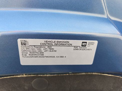 Used 2024 Chevrolet Traverse Z71 w/ LPO, Floor Liner Package AWD/4WD image 49