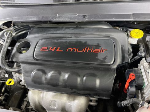 Used 2022 Jeep Compass Latitude w/ Convenience Group AWD/4WD image 28