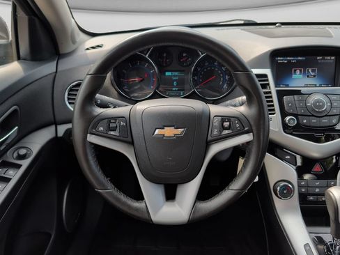 Used 2016 Chevrolet Cruze LT w/ Sun, Sound and Sport Package FWD image 11