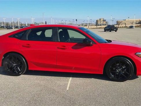 Used 2026 Honda Civic Sport image 2