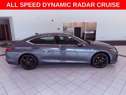 Certified 2022 Lexus ES 350 F Sport w/ Accessory Package 2 FWD image 10