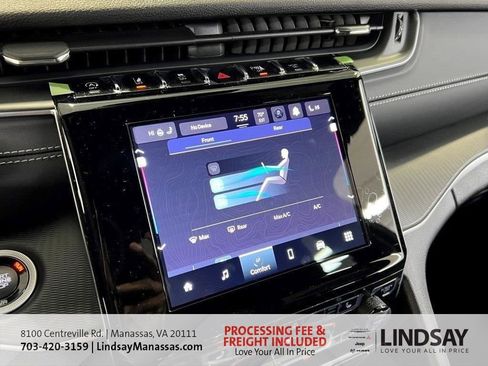 New 2025 Jeep Grand Cherokee L Laredo w/ Luxury Tech Group I image 30