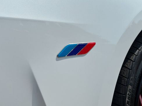 Used 2022 BMW M440i Convertible RWD image 49
