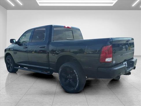 Used 2022 RAM 1500 Classic SLT w/ Electronics Convenience Group AWD/4WD image 7