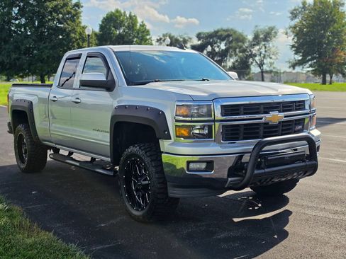 Used 2015 Chevrolet Silverado 1500 LT w/ All Star Edition AWD/4WD image 3