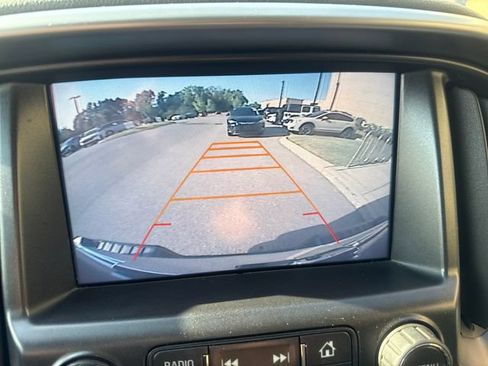 Used 2016 Chevrolet Colorado LT w/ LT Convenience Package RWD image 16