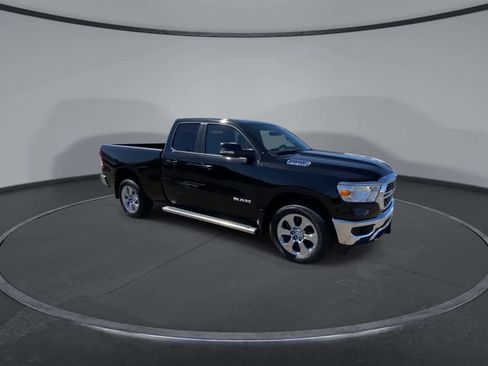 Used 2022 RAM 1500 Big Horn AWD/4WD image 2