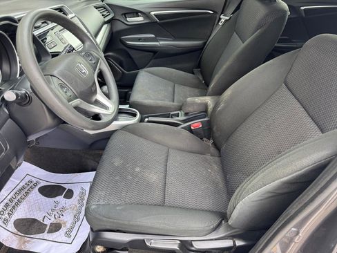 Used 2019 Honda Fit LX image 5
