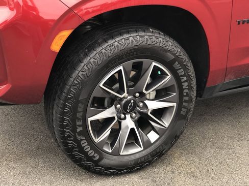 Used 2023 Chevrolet Tahoe Z71 w/ Z71 Off-Road Package image 2