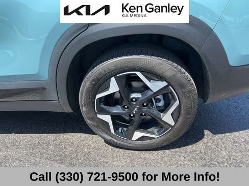 Certified 2025 Kia Seltos S AWD/4WD image 24