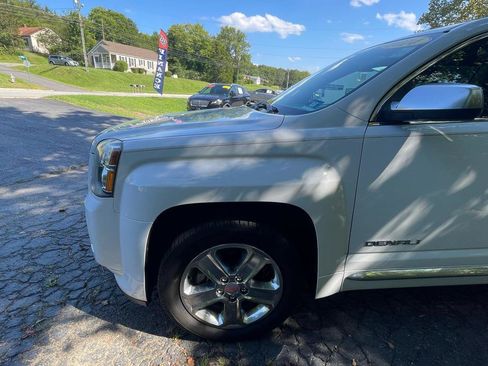 Used 2014 GMC Terrain Denali FWD image 2