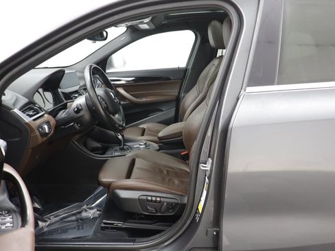 Used 2021 BMW X2 xDrive28i image 5