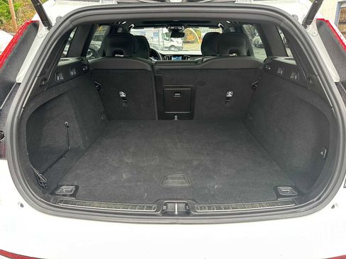 Certified 2024 Volvo V60 T8 Polestar image 22