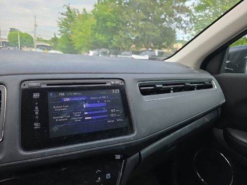 Used 2016 Honda HR-V EX image 18