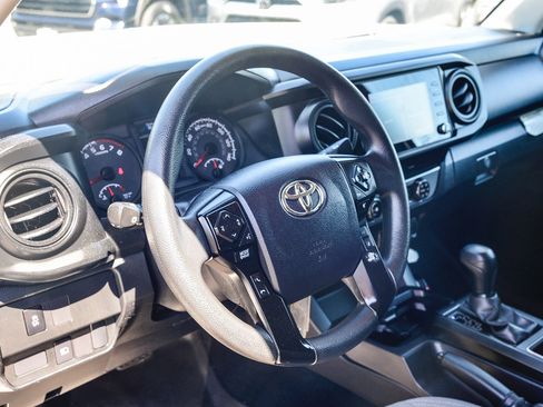 Used 2023 Toyota Tacoma SR image 18