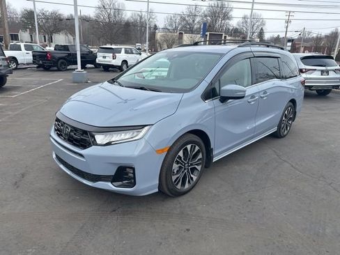 Used 2025 Honda Odyssey Elite image 1