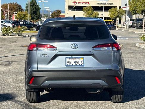 Certified 2024 Toyota Corolla Cross L image 4