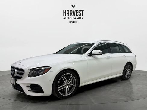 Used 2018 Mercedes-Benz E 400 4MATIC Wagon image 1