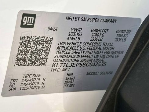 Used 2025 Chevrolet Trax RS w/ Driver Confidence Package FWD image 31